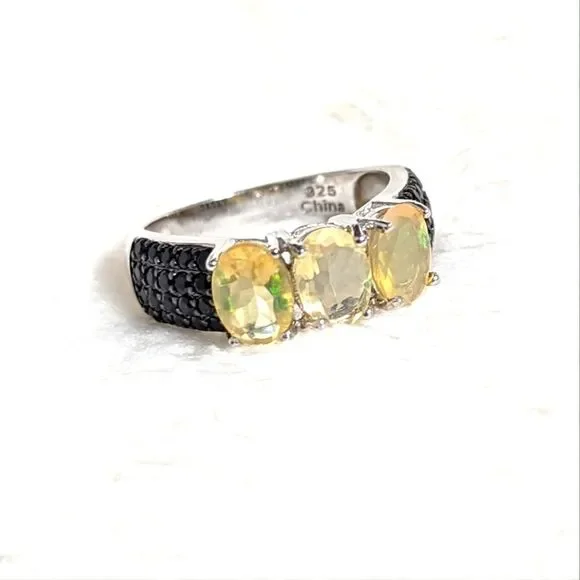 NWOT - Oval Ethiopian Opals w/ Black Spinel Rounds Rhodium Sterling Silver Ring - Picture 3 of 15